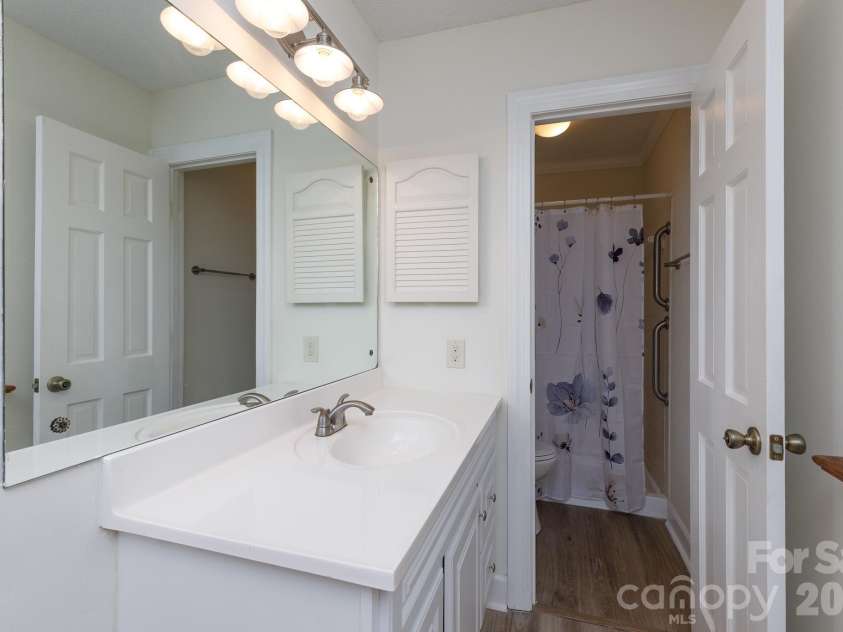 150 Grady Drive, Rock Hill, SC 29732.  MLS# CAR4410826, YatesRealty ID 44836. 