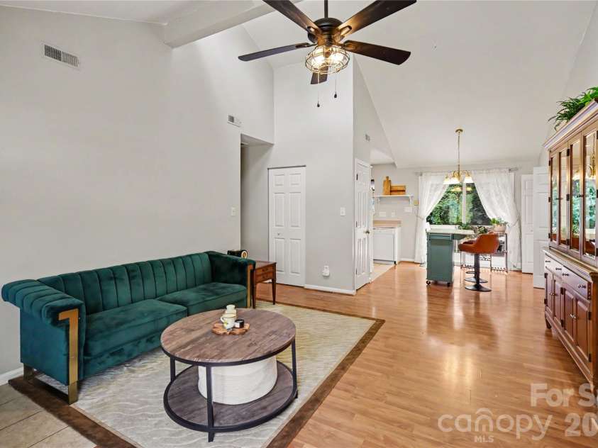 6601 Santa Cruz Trail, Charlotte, NC 28227.  MLS# CAR4410897, YatesRealty ID 44837. 