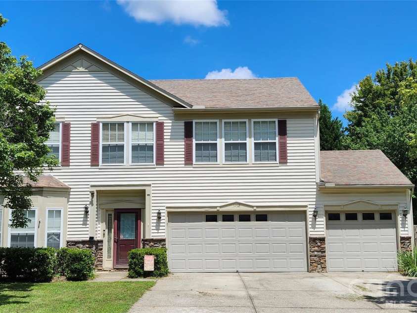 3792 Shasta Circle, Clover, SC 29710.  MLS# CAR4412007, YatesRealty ID 44838. 