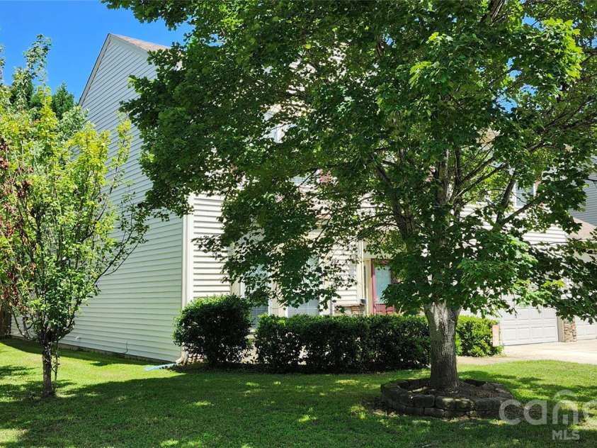 3792 Shasta Circle, Clover, SC 29710.  MLS# CAR4412007, YatesRealty ID 44838. 