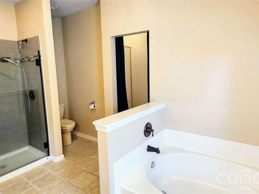 3792 Shasta Circle, Clover, SC 29710.  MLS# CAR4412007, YatesRealty ID 44838. 