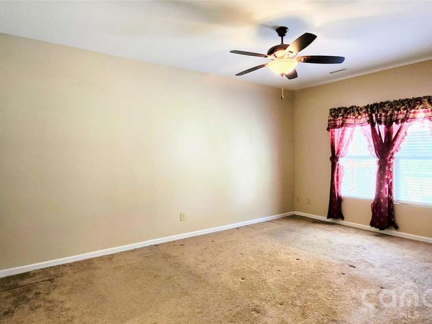 3792 Shasta Circle, Clover, SC 29710.  MLS# CAR4412007, YatesRealty ID 44838. 