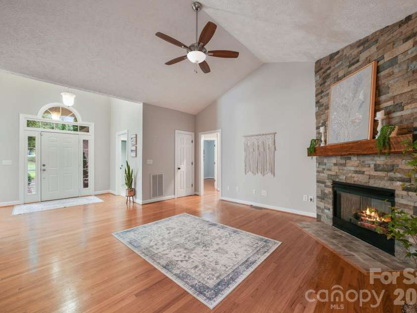 11 Greenway Drive, Granite Falls, NC 28630.  MLS# CAR4410404, YatesRealty ID 44839. 