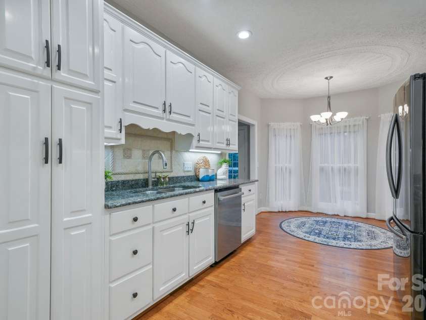 11 Greenway Drive, Granite Falls, NC 28630.  MLS# CAR4410404, YatesRealty ID 44839. 
