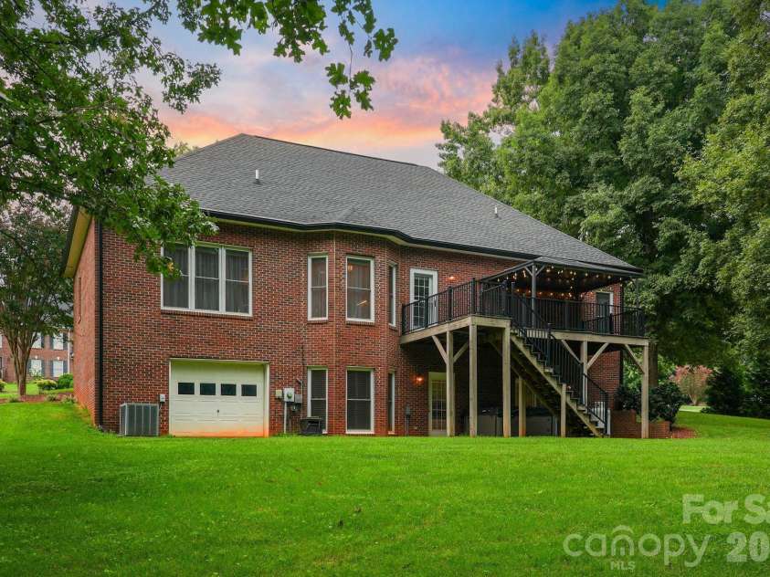 11 Greenway Drive, Granite Falls, NC 28630.  MLS# CAR4410404, YatesRealty ID 44839. 