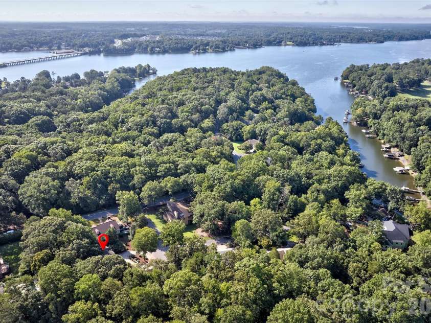 3 Mischief Street, Lake Wylie, SC 29710.  MLS# CAR4399658, YatesRealty ID 44842. 