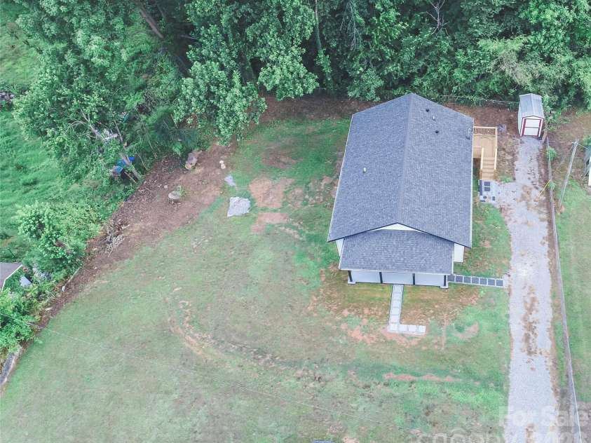 3974 Zero Mull Road, Morganton, NC 28655.  MLS# CAR4401190, YatesRealty ID 44843. 