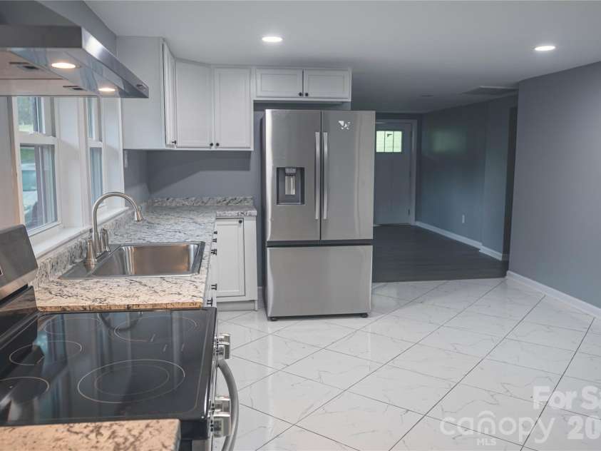 3974 Zero Mull Road, Morganton, NC 28655.  MLS# CAR4401190, YatesRealty ID 44843. 