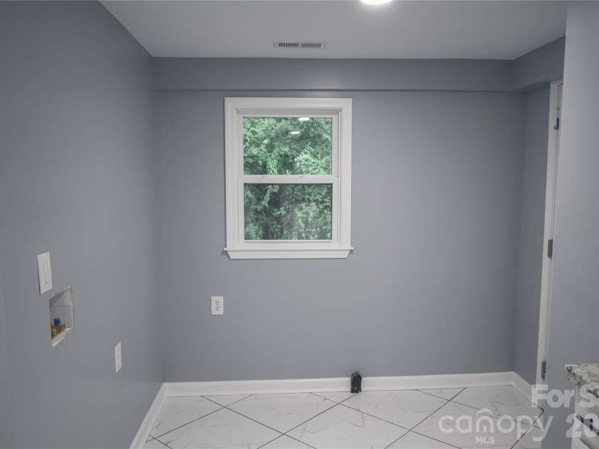 3974 Zero Mull Road, Morganton, NC 28655.  MLS# CAR4401190, YatesRealty ID 44843. LAUNDRY