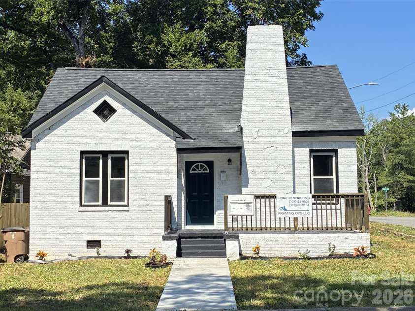 107 Lineberger Street, Shelby, NC 28150.  MLS# CAR4414016, YatesRealty ID 44848. 