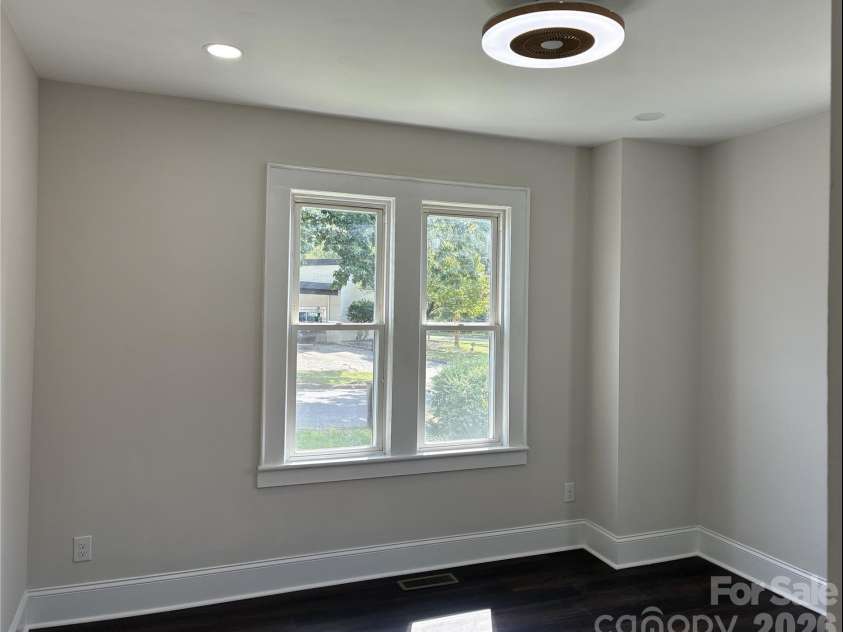 107 Lineberger Street, Shelby, NC 28150.  MLS# CAR4414016, YatesRealty ID 44848. 