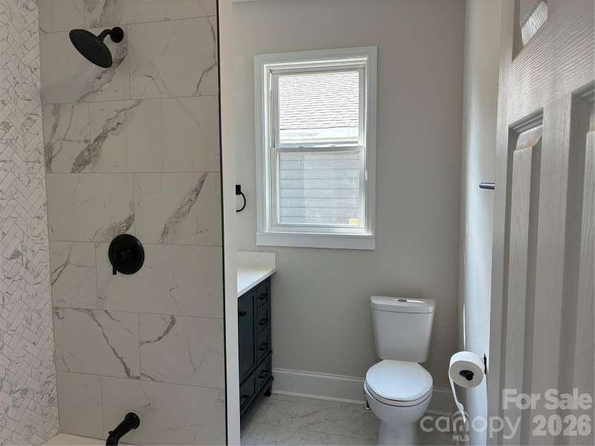 107 Lineberger Street, Shelby, NC 28150.  MLS# CAR4414016, YatesRealty ID 44848. 
