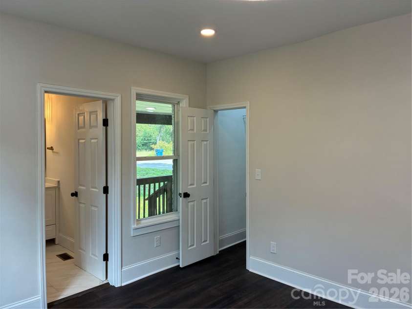 107 Lineberger Street, Shelby, NC 28150.  MLS# CAR4414016, YatesRealty ID 44848. 