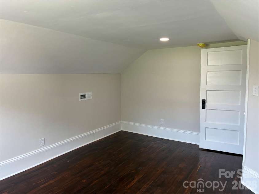 107 Lineberger Street, Shelby, NC 28150.  MLS# CAR4414016, YatesRealty ID 44848. 