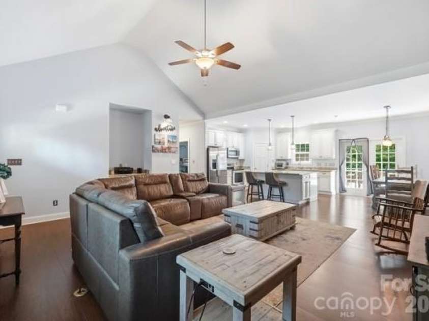 4643 Mt Gallant Road, Rock Hill, SC 29732.  MLS# CAR4414985, YatesRealty ID 44849. 