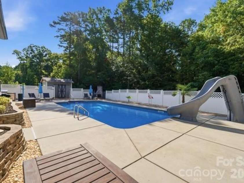 4643 Mt Gallant Road, Rock Hill, SC 29732.  MLS# CAR4414985, YatesRealty ID 44849. 