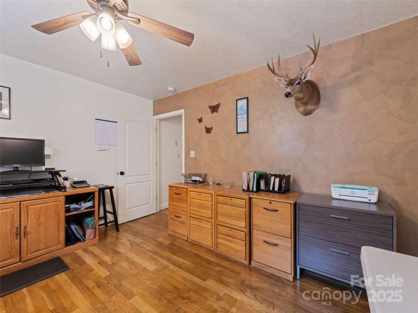 3975 Mountain Creek Road, Robbinsville, NC 28771.  MLS# CAR4329433, YatesRealty ID 4485. 