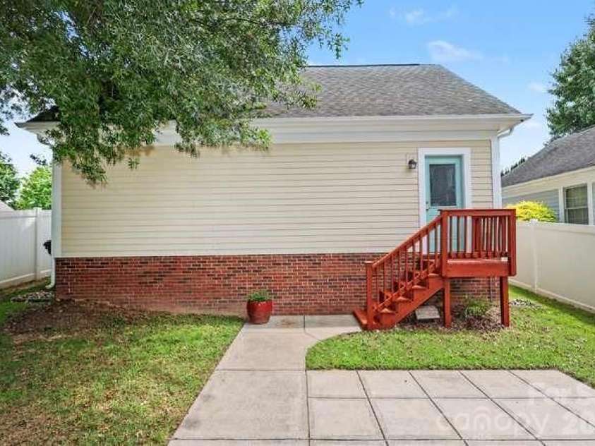 742 Revival Row, Fort Mill, SC 29708.  MLS# CAR4414341, YatesRealty ID 44850. Backyard and Detached Garage