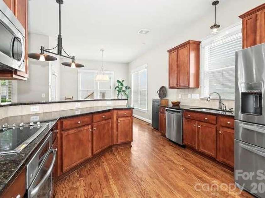742 Revival Row, Fort Mill, SC 29708.  MLS# CAR4414341, YatesRealty ID 44850. Kitchen