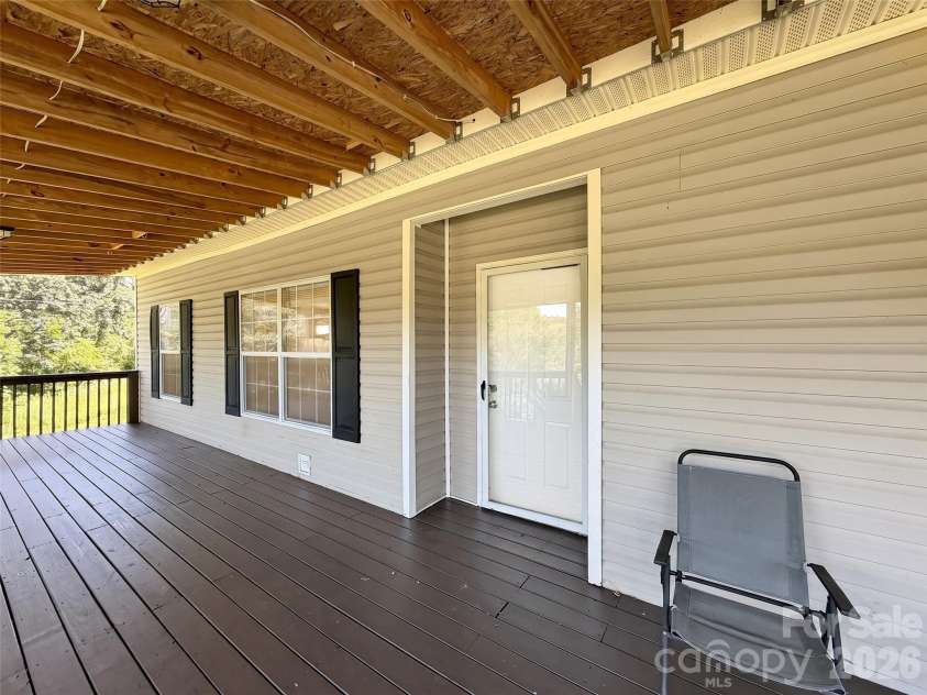 8 Worley Ridge Trail, Candler, NC 28715.  MLS# CAR4408018, YatesRealty ID 44854. 