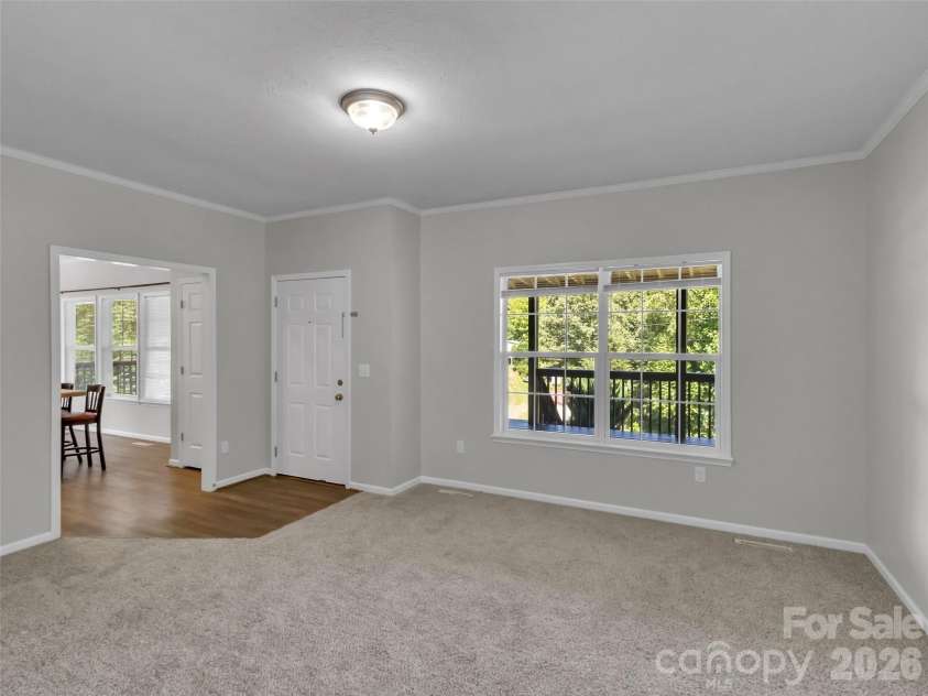 8 Worley Ridge Trail, Candler, NC 28715.  MLS# CAR4408018, YatesRealty ID 44854. 