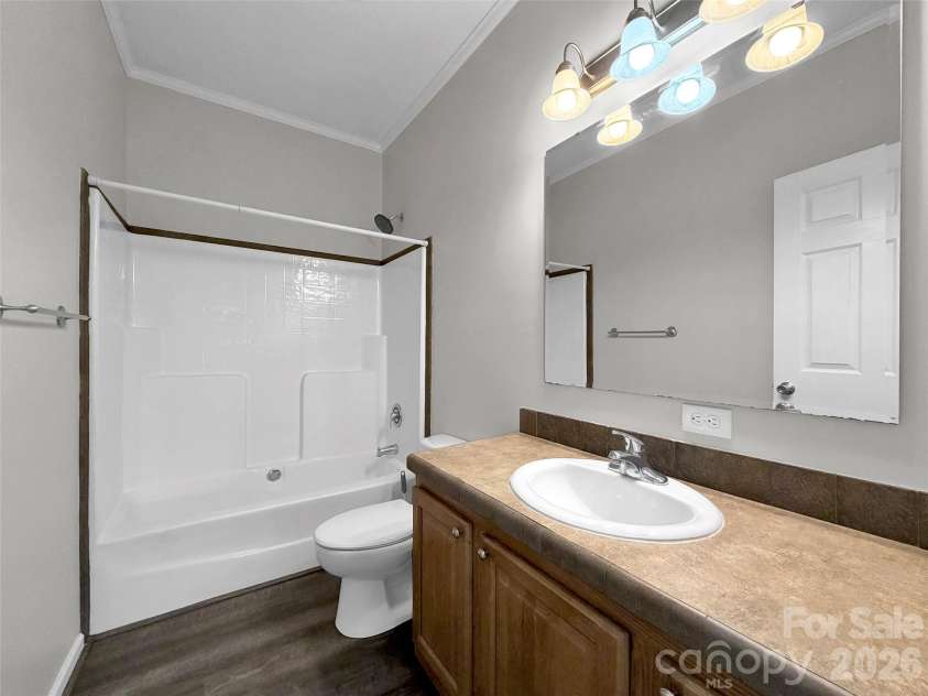 8 Worley Ridge Trail, Candler, NC 28715.  MLS# CAR4408018, YatesRealty ID 44854. 