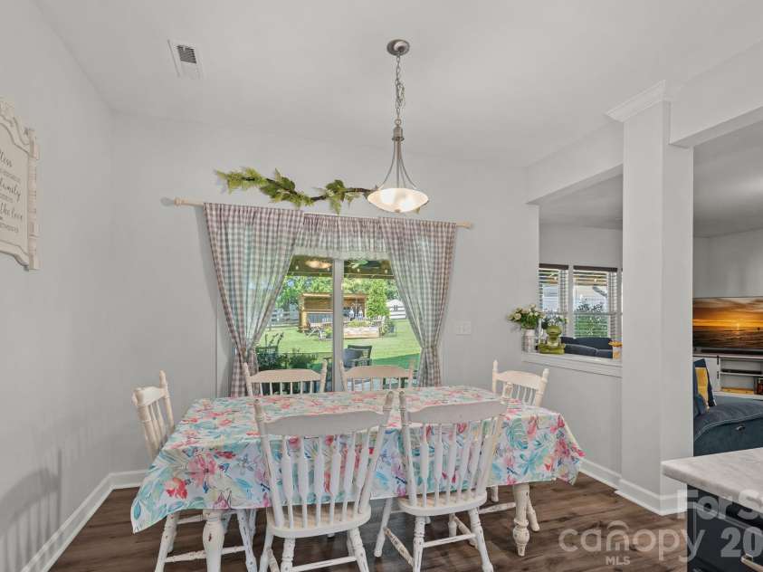 120 Dublin Court, Statesville, NC 28677.  MLS# CAR4419887, YatesRealty ID 44855. 