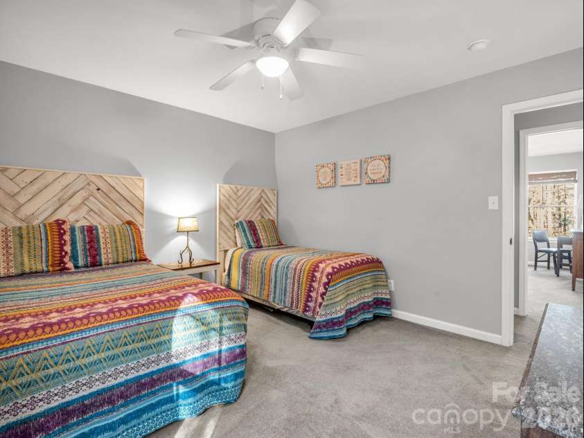 108 Nuthatch Trace, Brevard, NC 28712.  MLS# CAR4414298, YatesRealty ID 44856. 