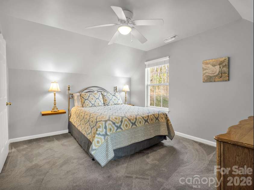 108 Nuthatch Trace, Brevard, NC 28712.  MLS# CAR4414298, YatesRealty ID 44856. 