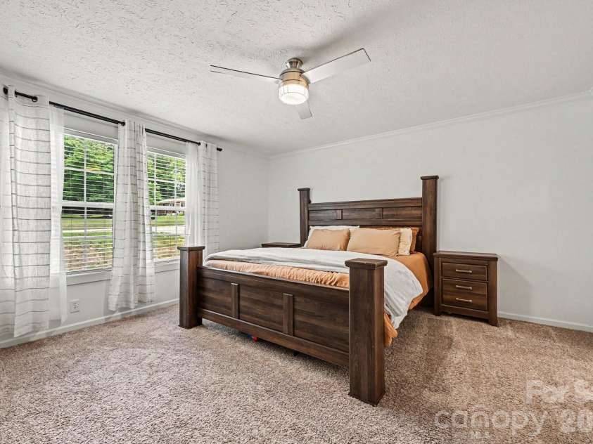 135 Elliot Drive, Salisbury, NC 28147.  MLS# CAR4414631, YatesRealty ID 44857. 