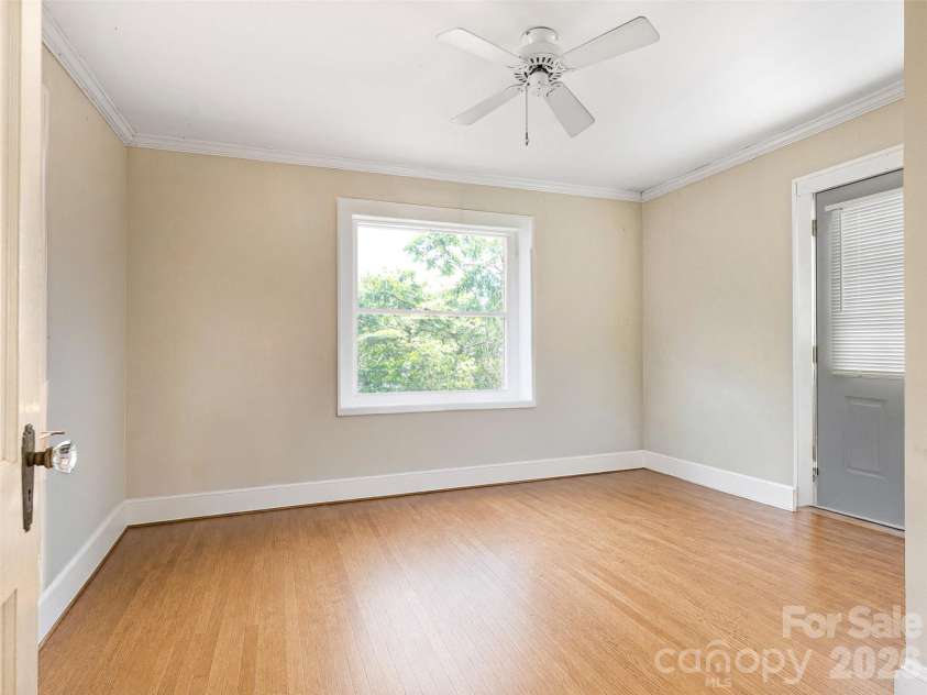 646 Marsh Road, Charlotte, NC 28209.  MLS# CAR4410641, YatesRealty ID 44858. Bedroom