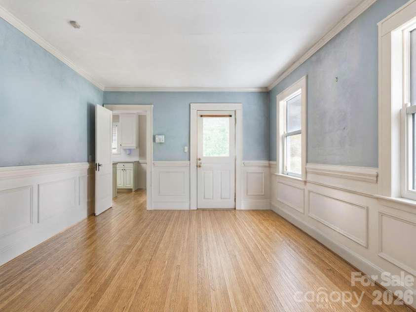 646 Marsh Road, Charlotte, NC 28209.  MLS# CAR4410641, YatesRealty ID 44858. Dining Room