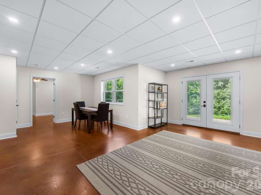 6334 Long Island Road, Catawba, NC 28609.  MLS# CAR4413966, YatesRealty ID 44859. Basement kitchen area