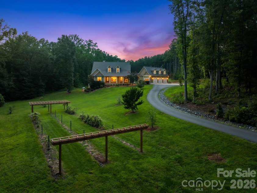 6334 Long Island Road, Catawba, NC 28609.  MLS# CAR4413966, YatesRealty ID 44859. Thanks for viewing.