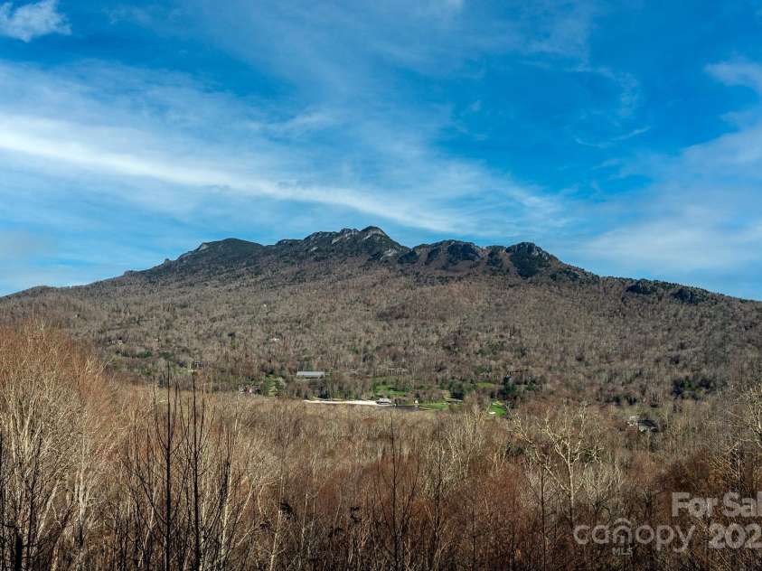 628 Rock Ledge Lane, Linville, NC 28646.  MLS# CAR4230974, YatesRealty ID 4486. 