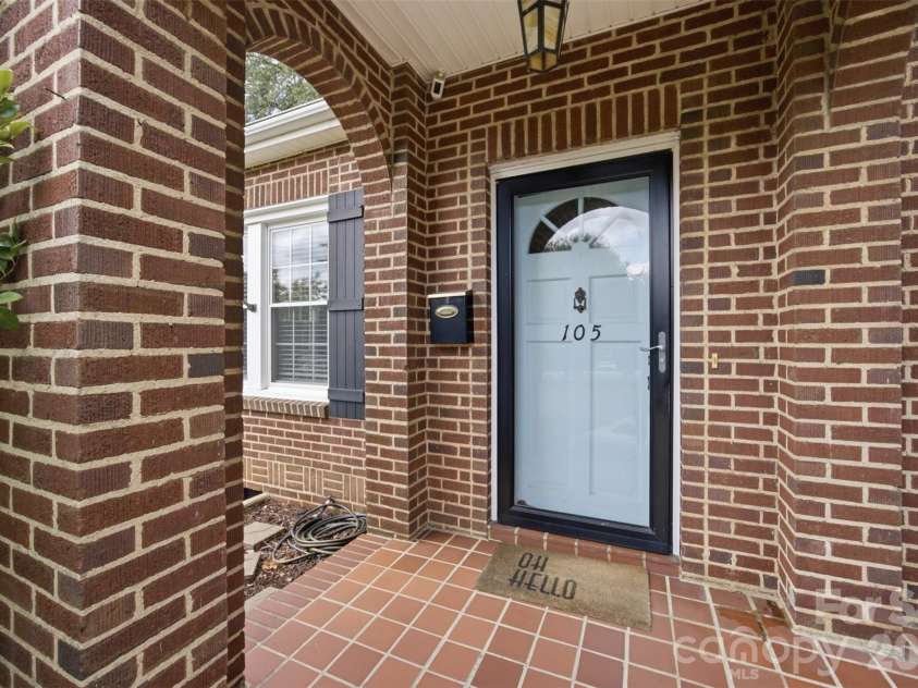 105 Maple Street, Dallas, NC 28034.  MLS# CAR4411157, YatesRealty ID 44860. 