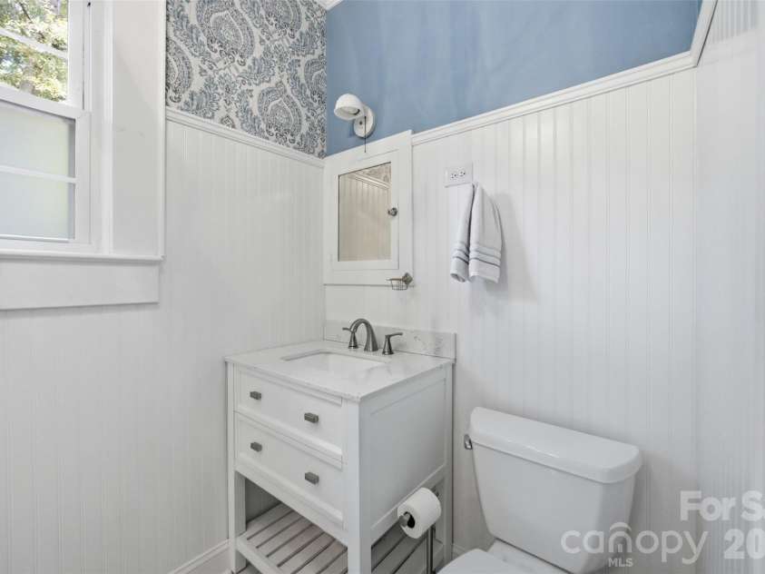 105 Maple Street, Dallas, NC 28034.  MLS# CAR4411157, YatesRealty ID 44860. 