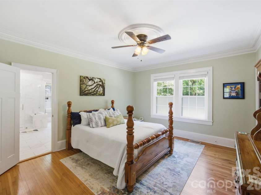 105 Maple Street, Dallas, NC 28034.  MLS# CAR4411157, YatesRealty ID 44860. 