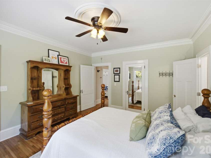 105 Maple Street, Dallas, NC 28034.  MLS# CAR4411157, YatesRealty ID 44860. 