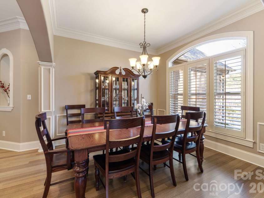 2379 Metcalf Drive, Sherrills Ford, NC 28673.  MLS# CAR4415302, YatesRealty ID 44861. 