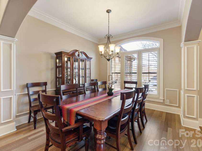 2379 Metcalf Drive, Sherrills Ford, NC 28673.  MLS# CAR4415302, YatesRealty ID 44861. 