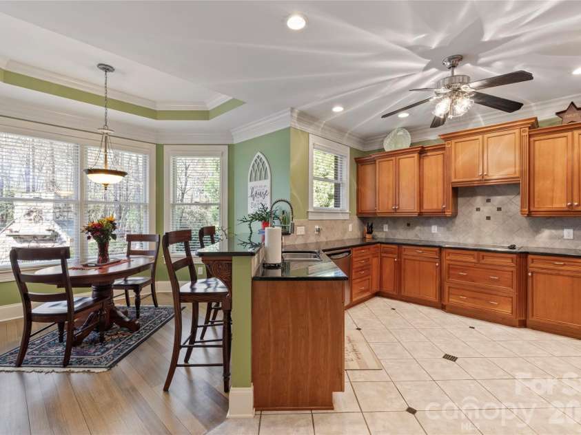 2379 Metcalf Drive, Sherrills Ford, NC 28673.  MLS# CAR4415302, YatesRealty ID 44861. 