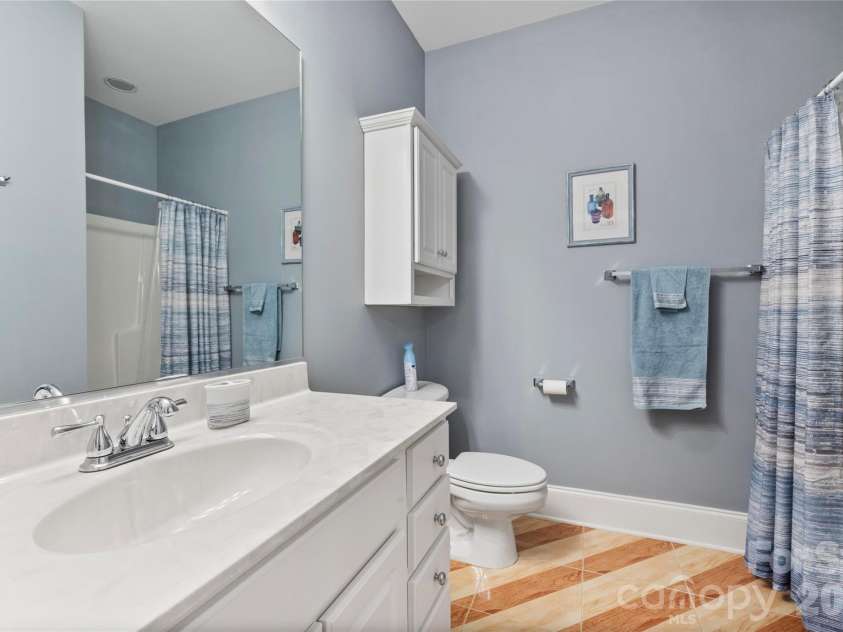 2379 Metcalf Drive, Sherrills Ford, NC 28673.  MLS# CAR4415302, YatesRealty ID 44861. 