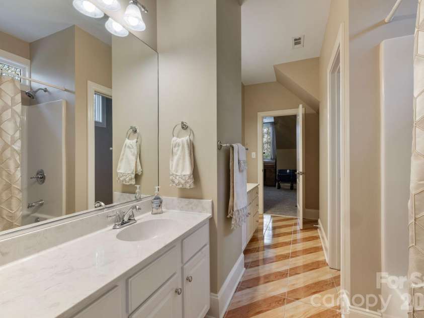 2379 Metcalf Drive, Sherrills Ford, NC 28673.  MLS# CAR4415302, YatesRealty ID 44861. 
