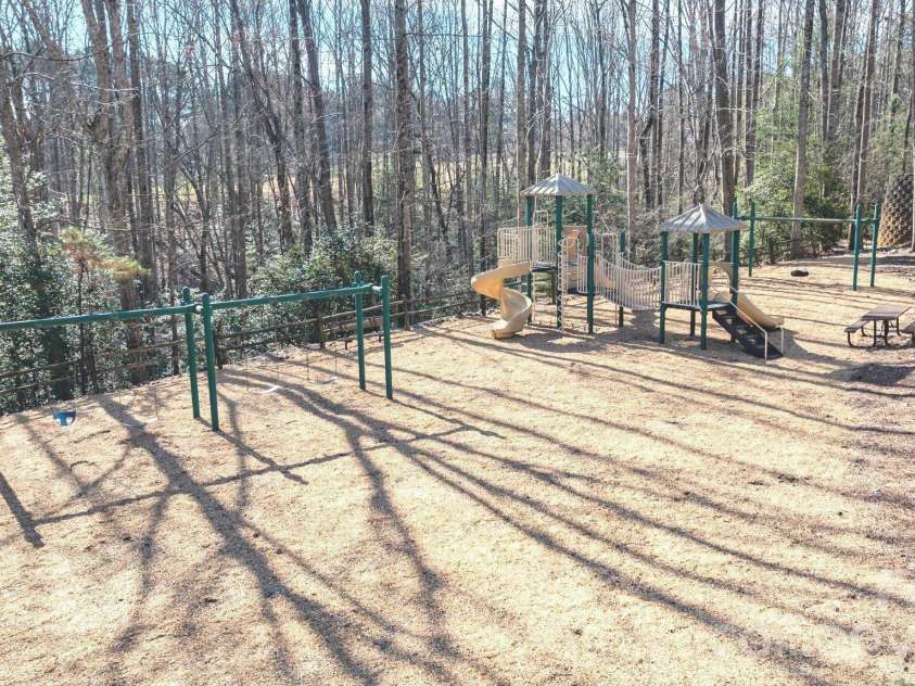 2379 Metcalf Drive, Sherrills Ford, NC 28673.  MLS# CAR4415302, YatesRealty ID 44861. 