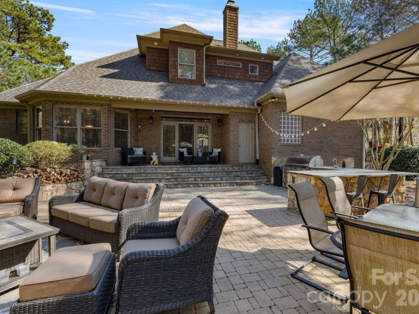 2379 Metcalf Drive, Sherrills Ford, NC 28673.  MLS# CAR4415302, YatesRealty ID 44861. 
