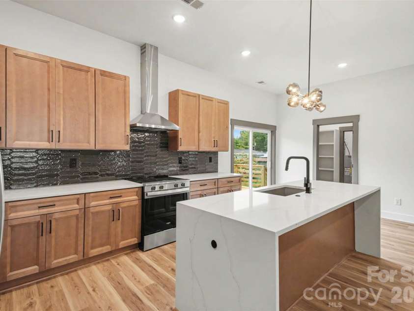504 24th Street, Kannapolis, NC 28083.  MLS# CAR4415212, YatesRealty ID 44863. 