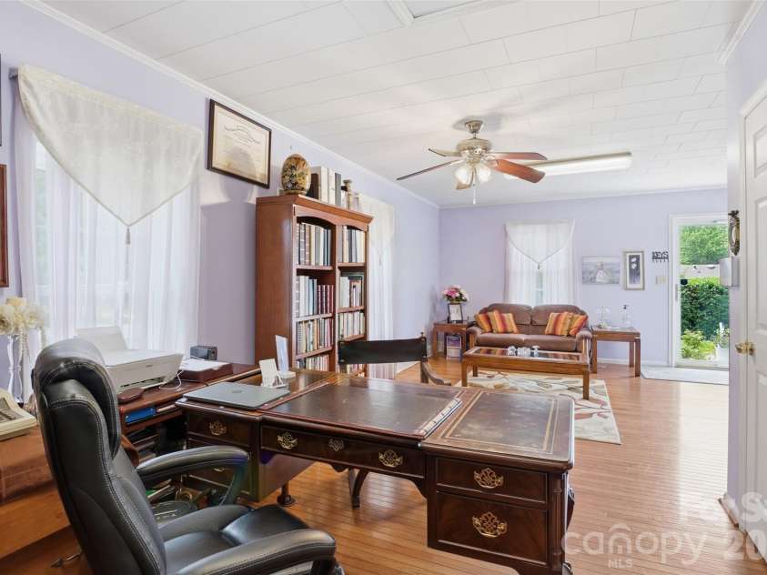 1287 Queensgate Street, Gastonia, NC 28054.  MLS# CAR4408126, YatesRealty ID 44865. 
