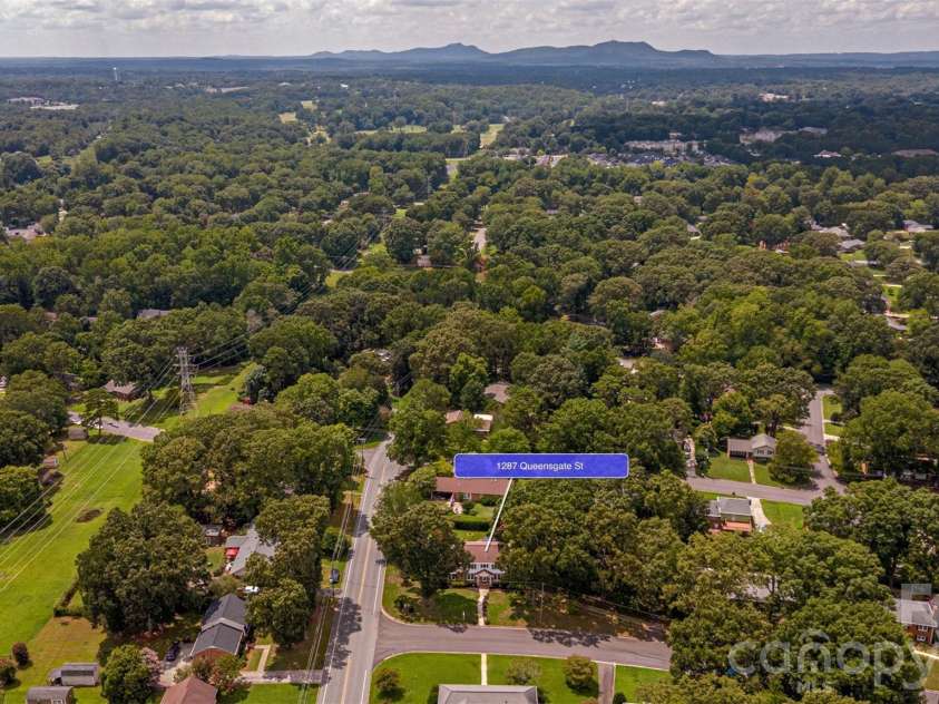 1287 Queensgate Street, Gastonia, NC 28054.  MLS# CAR4408126, YatesRealty ID 44865. 