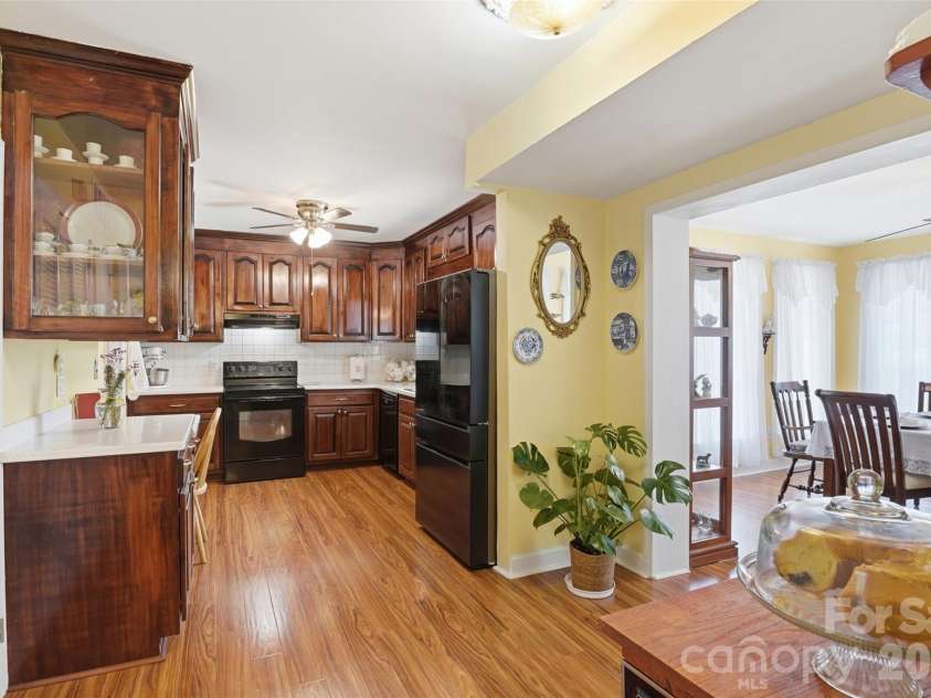 1287 Queensgate Street, Gastonia, NC 28054.  MLS# CAR4408126, YatesRealty ID 44865. 